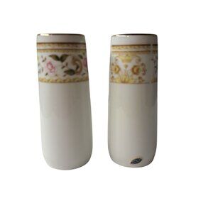 Wallace Heritage Daphne Fine China Salt & Pepper Shakers Floral Gold Trim Japan